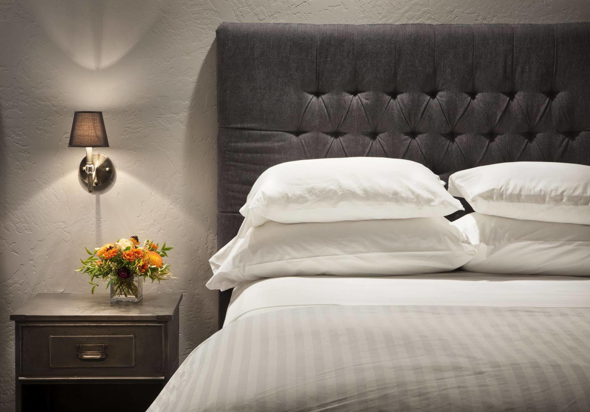 Firebrand Hotel Whitefish Eksteriør billede